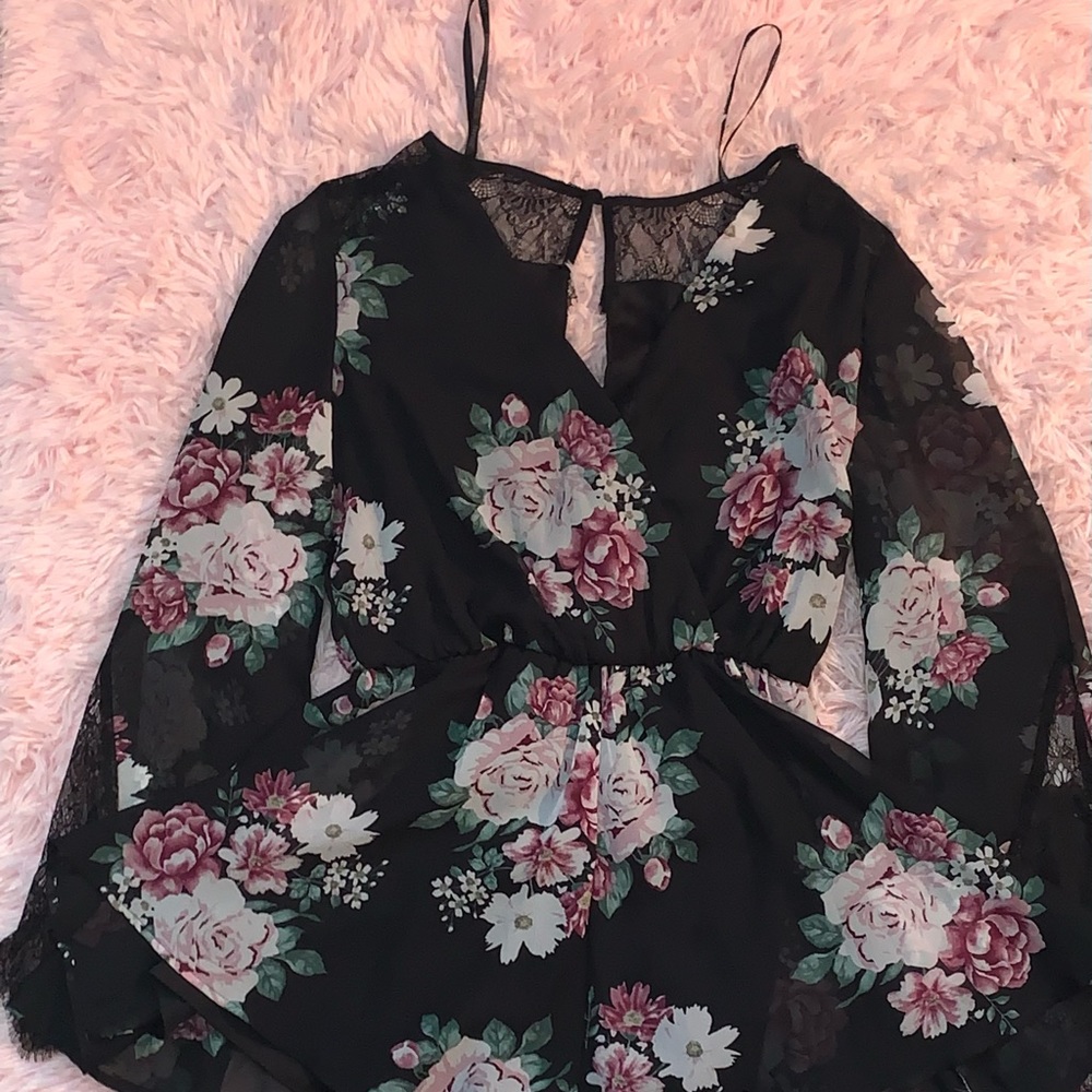 Floral Romper with Lace Sleeves/Back